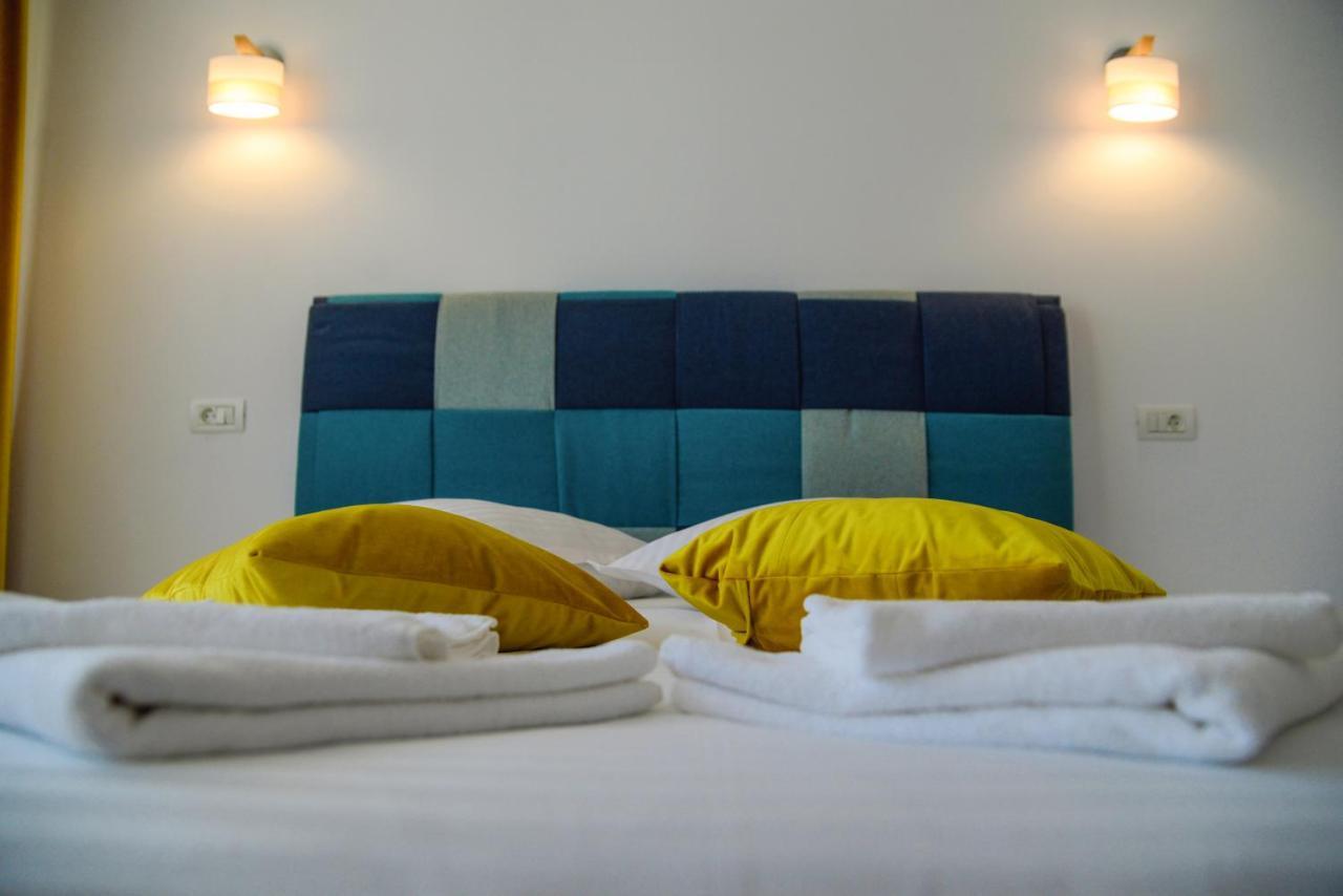Bed and Breakfast Bliss Dubova Exterior foto