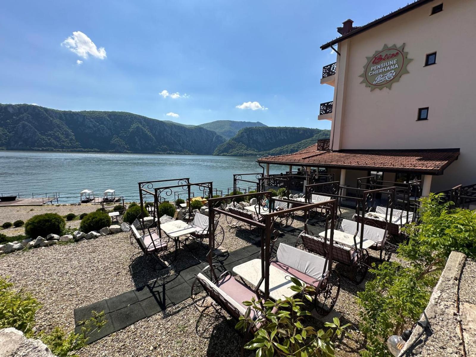 Bed and Breakfast Bliss Dubova Exterior foto