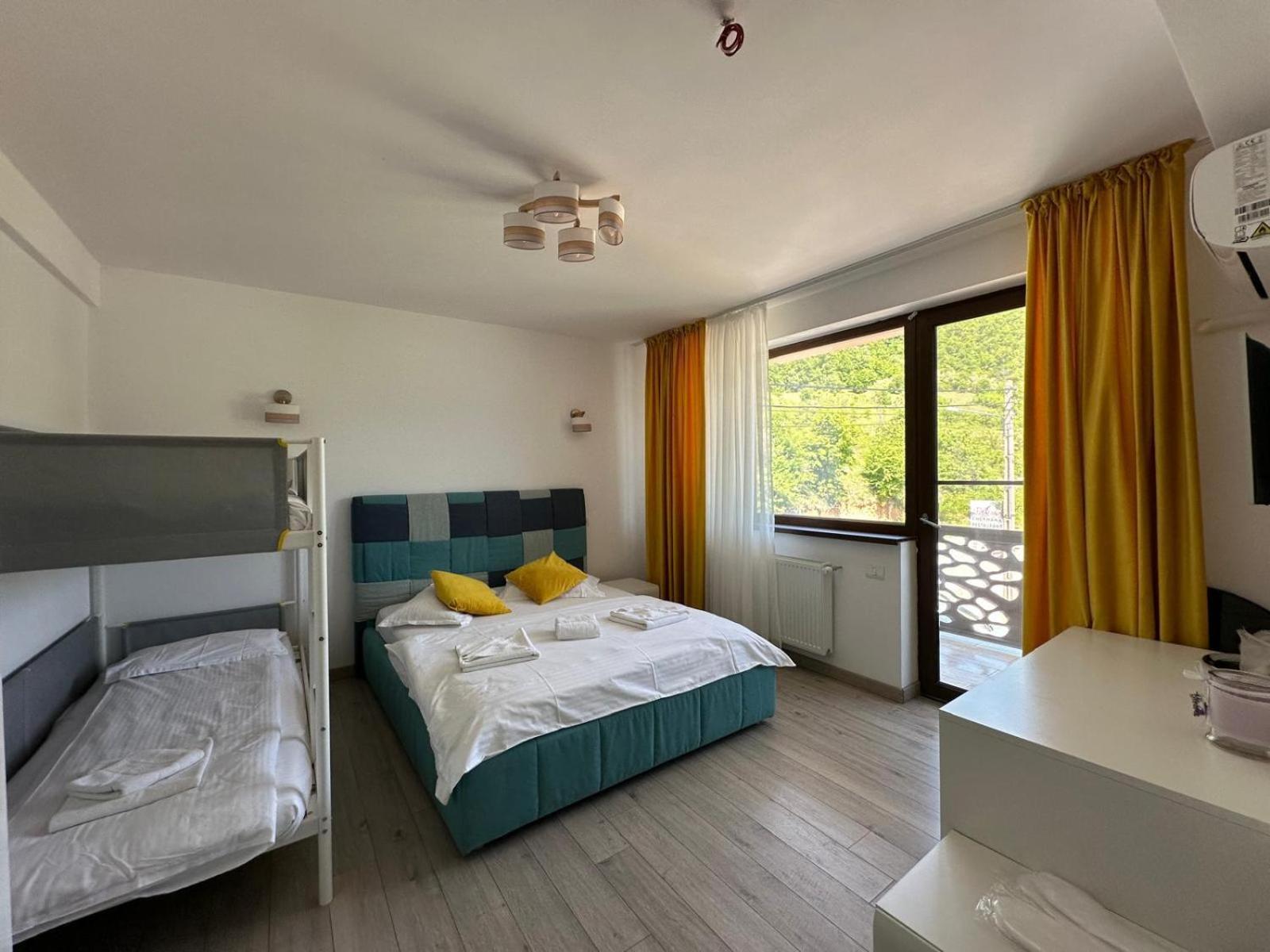 Bed and Breakfast Bliss Dubova Exterior foto